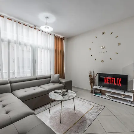 Seaside Escape 公寓 Durrës